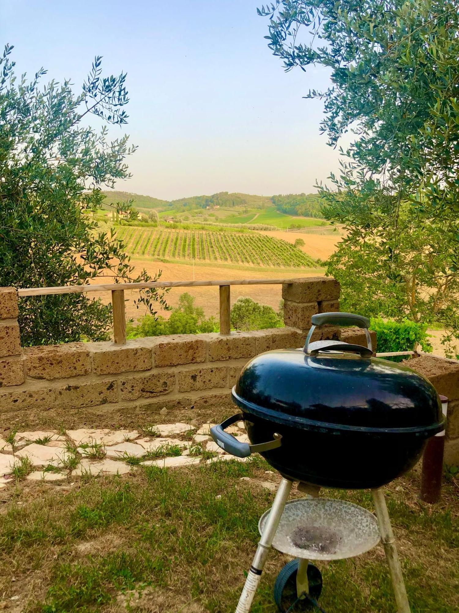 Vittoria Chianti Vacations Apartman Poggibonsi Kültér fotó