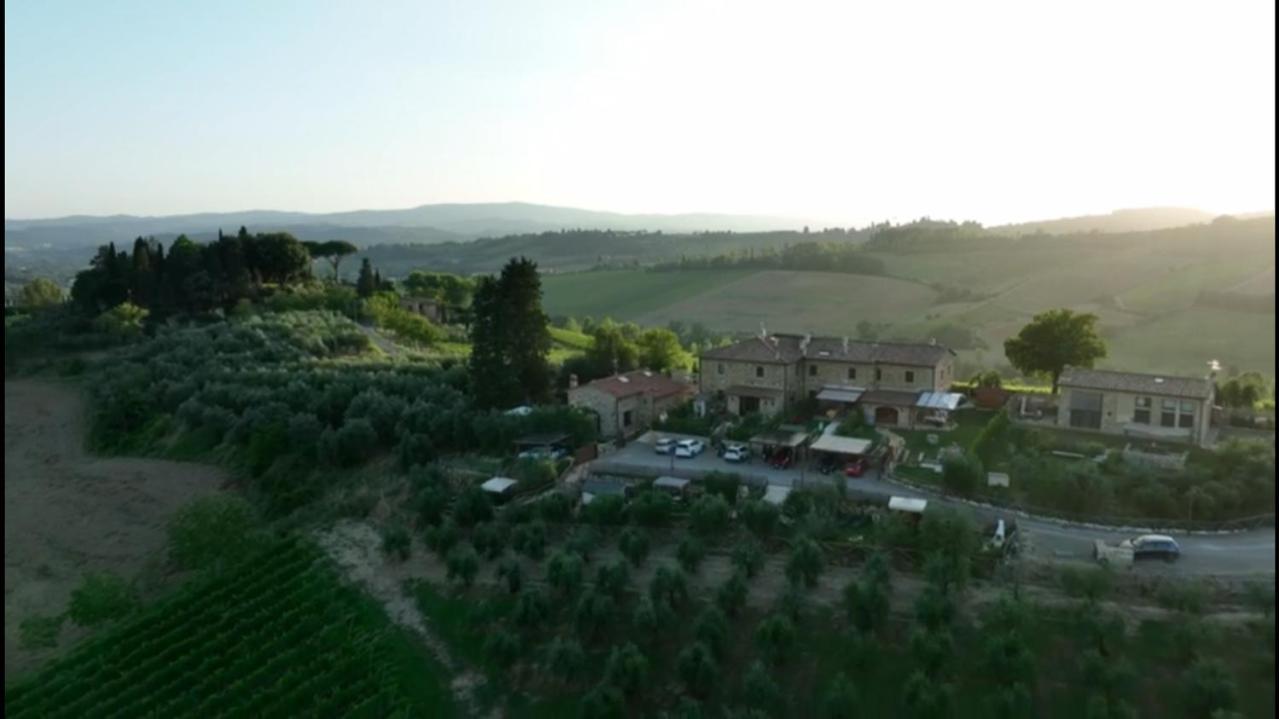 Vittoria Chianti Vacations Apartman Poggibonsi Kültér fotó