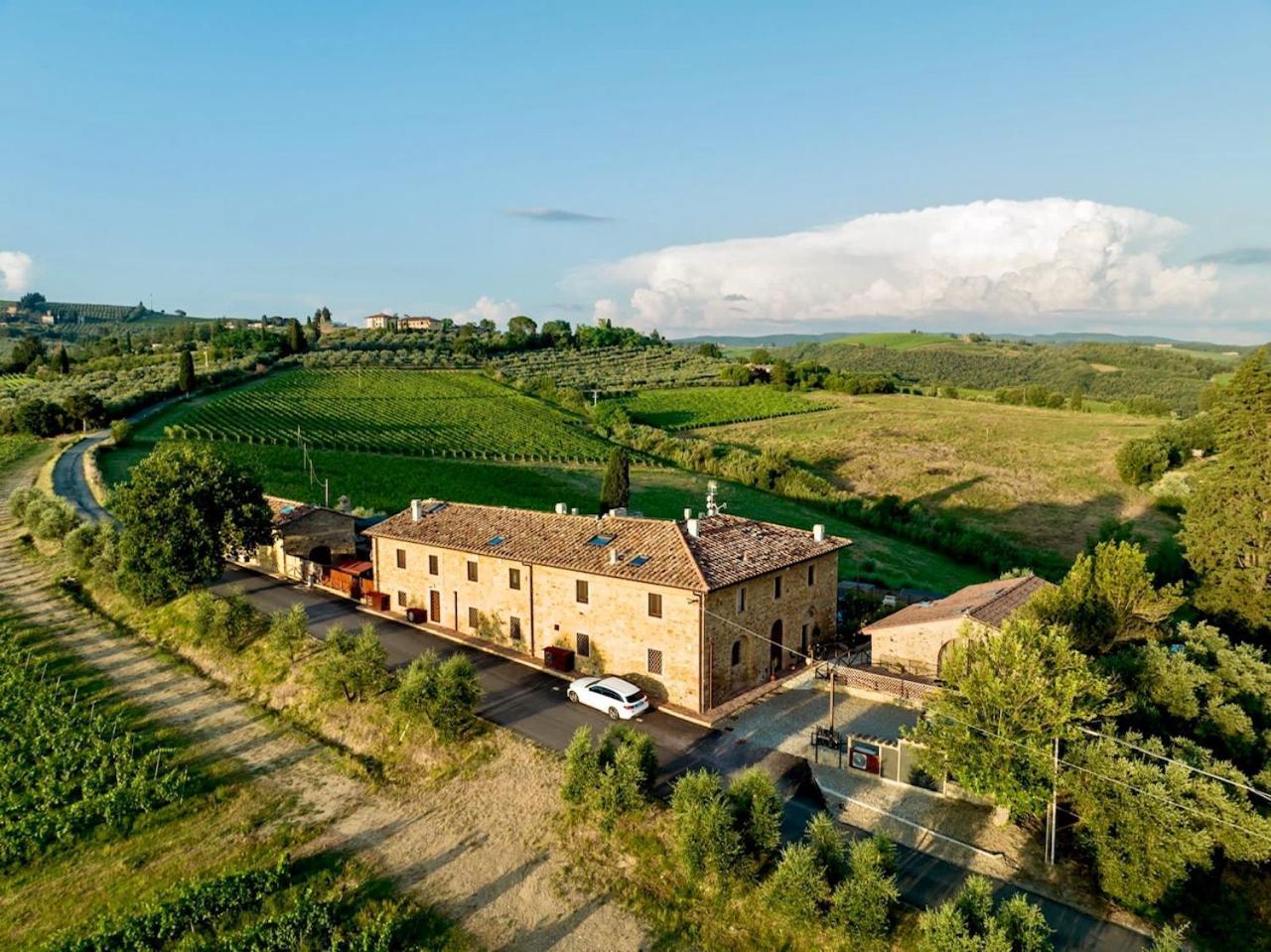 Vittoria Chianti Vacations Apartman Poggibonsi Kültér fotó