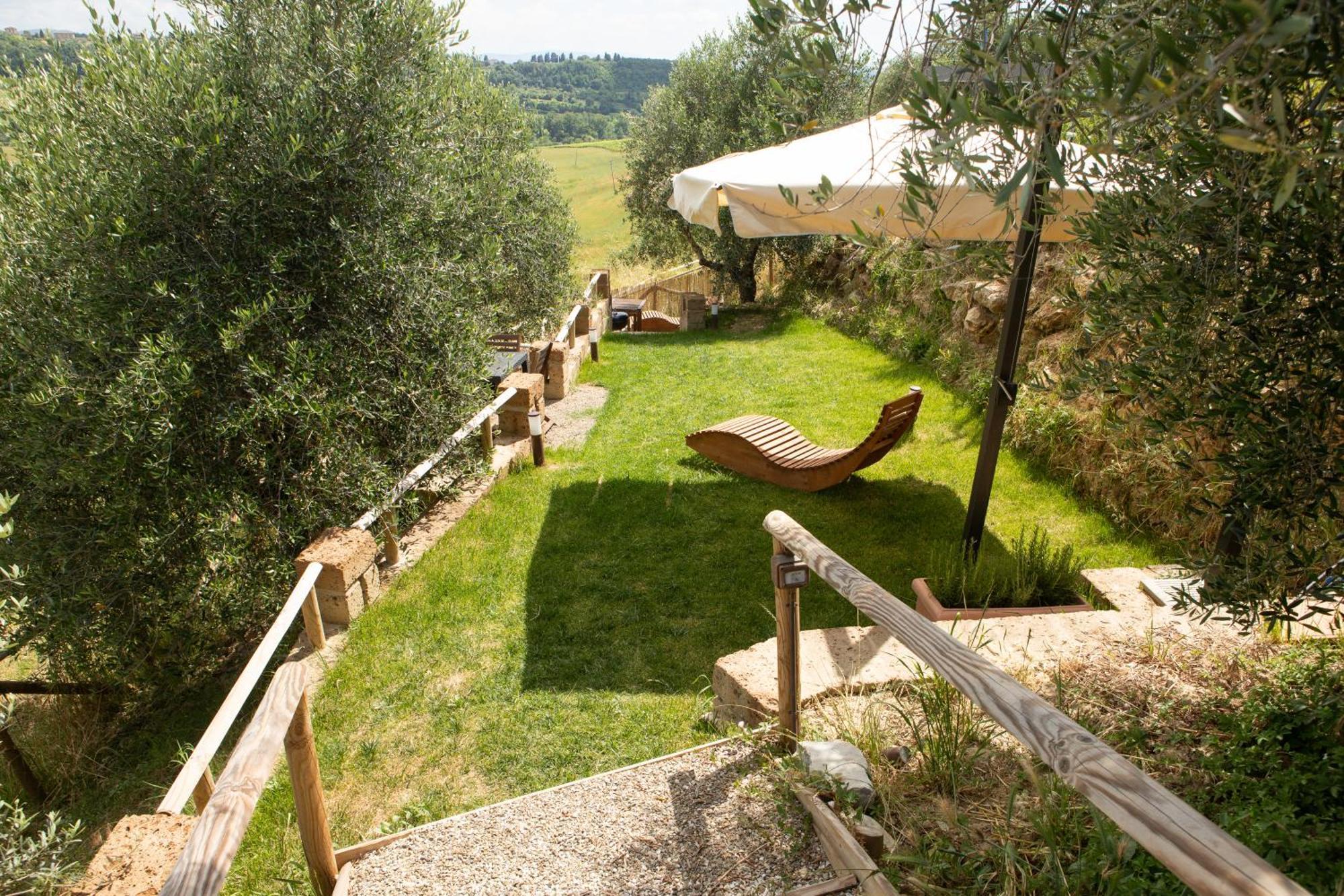 Vittoria Chianti Vacations Apartman Poggibonsi Kültér fotó