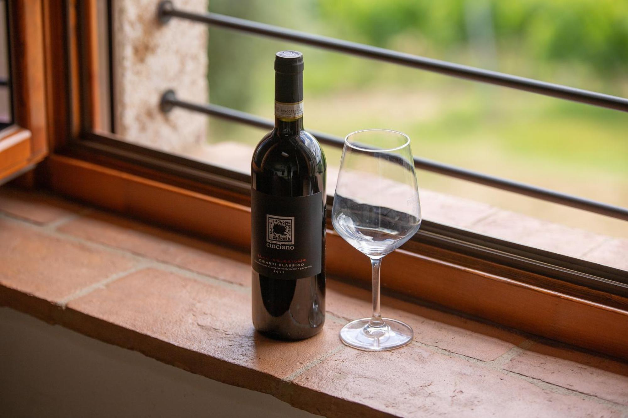 Vittoria Chianti Vacations Apartman Poggibonsi Kültér fotó