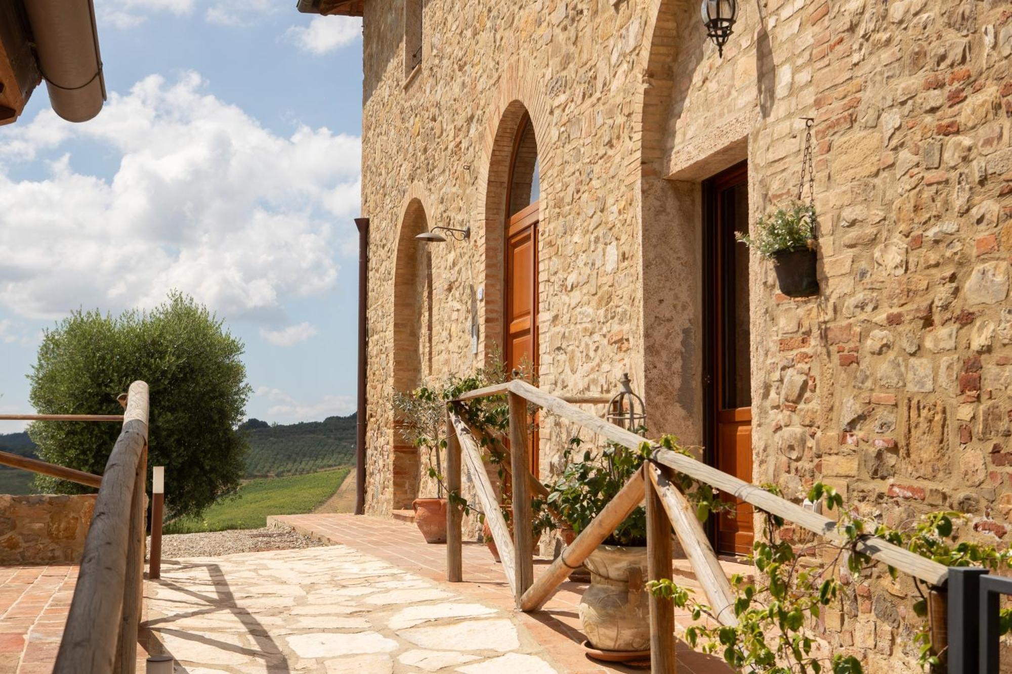 Vittoria Chianti Vacations Apartman Poggibonsi Kültér fotó