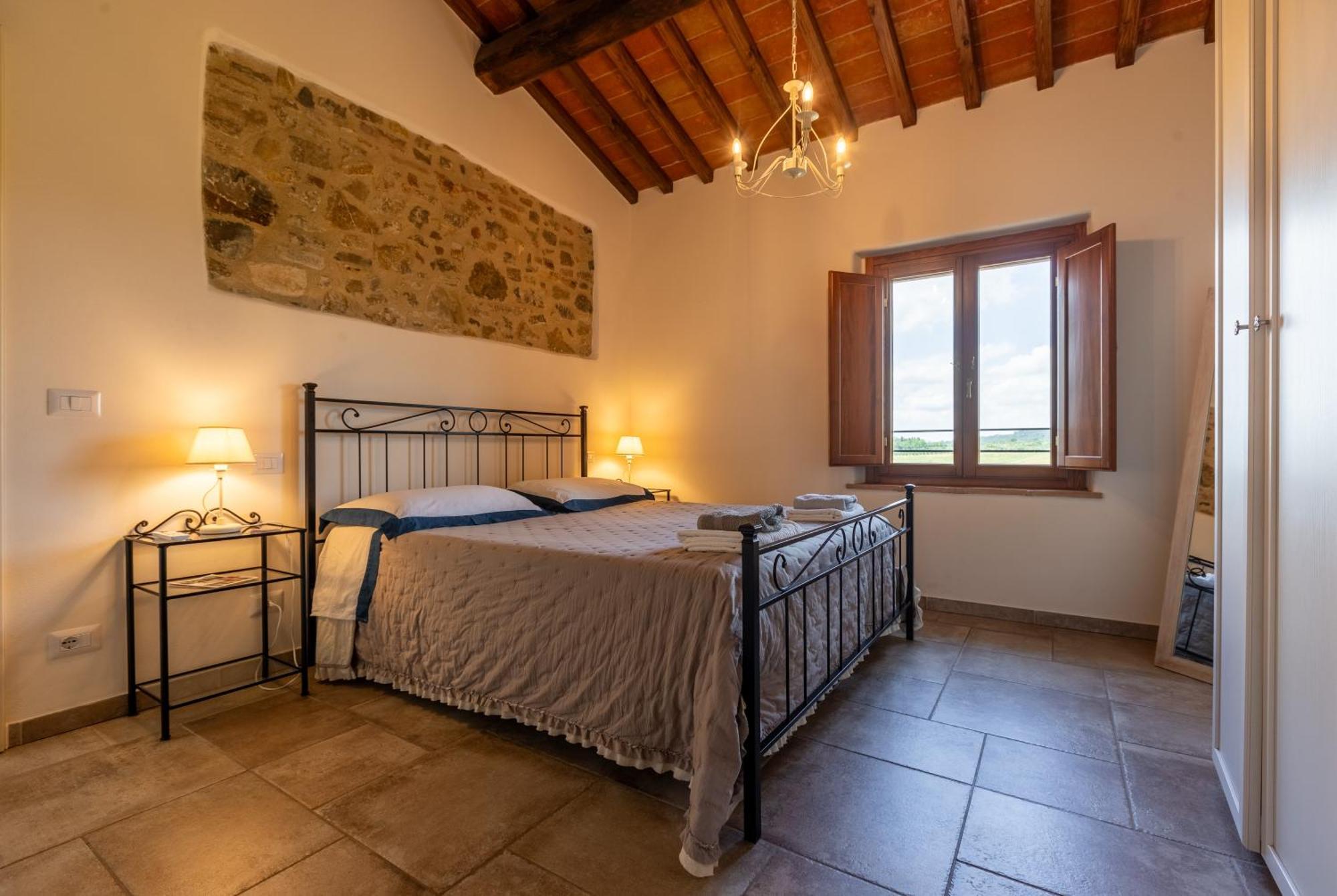 Vittoria Chianti Vacations Apartman Poggibonsi Kültér fotó